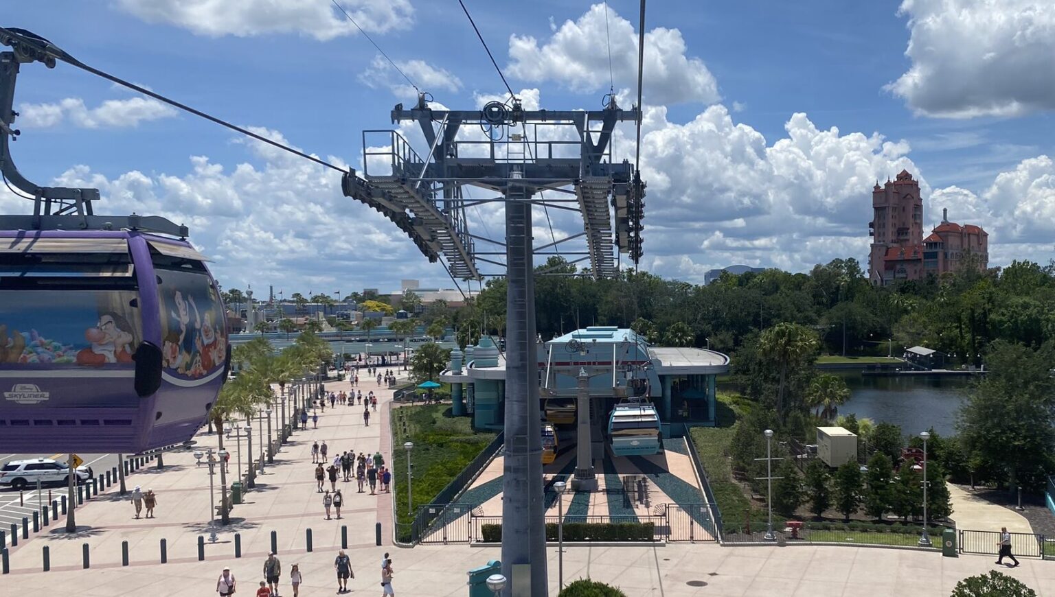 3-ways-from-the-polynesian-to-magic-kingdom-2026-resort-rat