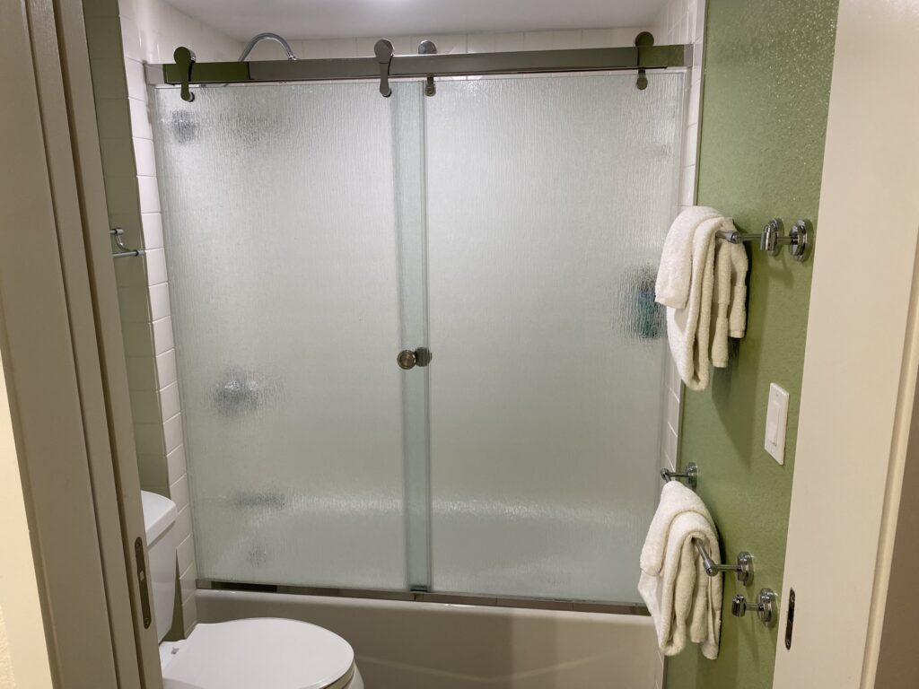 shower at all star sports