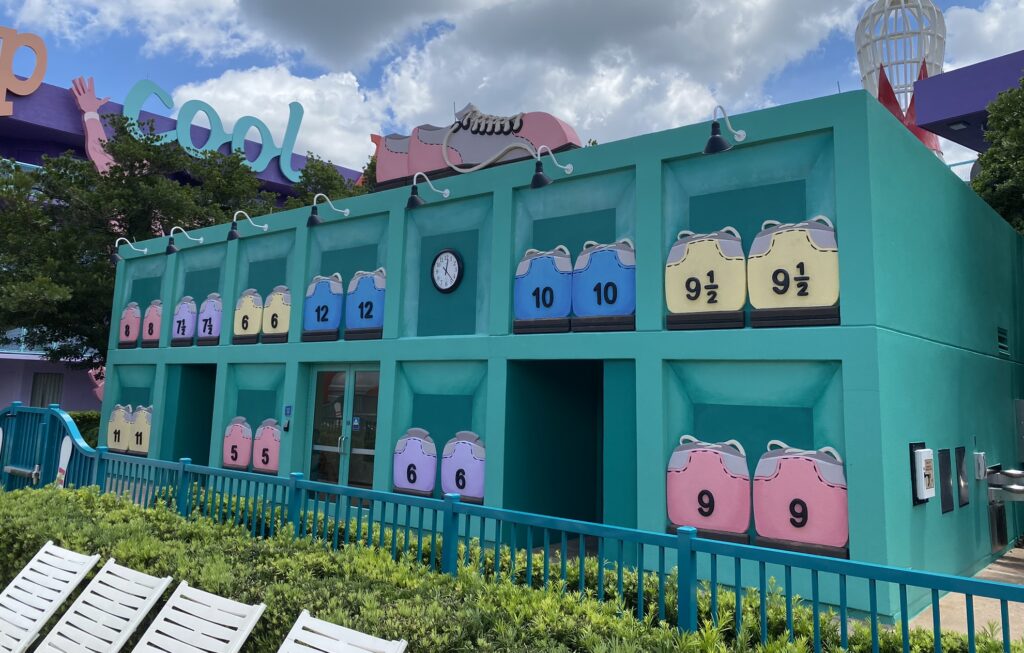 bathroom and laundry at bowling pool