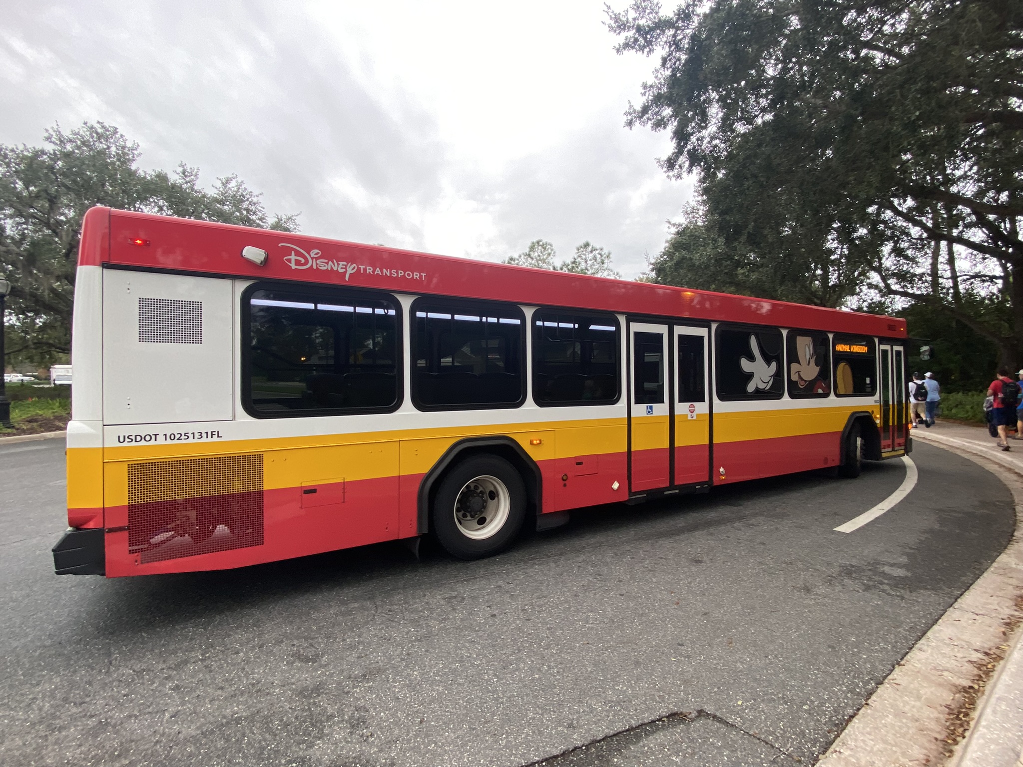 taking a disney bus from port orleans riverside to typhoon lagoon