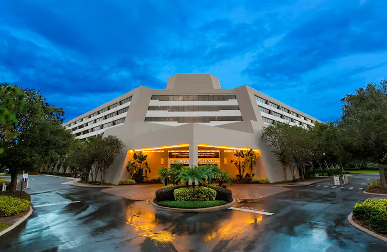 DoubleTree Suites - Cheap Hilton Hotels near Disney World