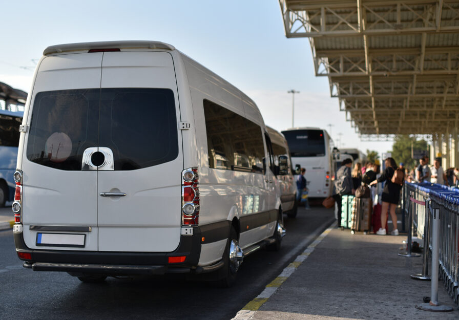 shuttle bus from orlando airport to port canaveral